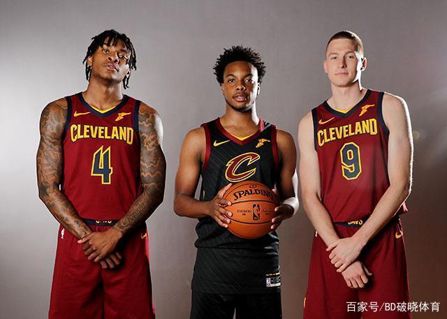 右髋关节手 右髋关节手