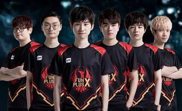 转身一脚直 转身一脚直